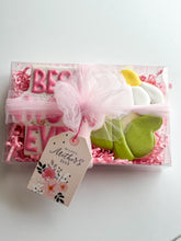 Load image into Gallery viewer, Mother’s Day Best Mom Ever 2-Piece Cookie Set