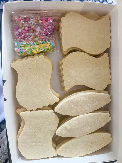 Summer Fun DIY Cookie Decorating Kit – 24 Cookies, 24 Piping Bags, Sprinkles & Tools